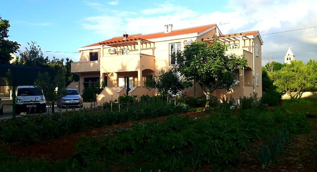 Apartments Ratka 자톤 외부 사진