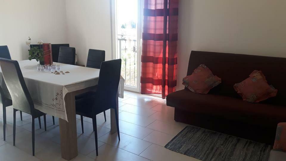 Apartments Ratka 자톤 외부 사진